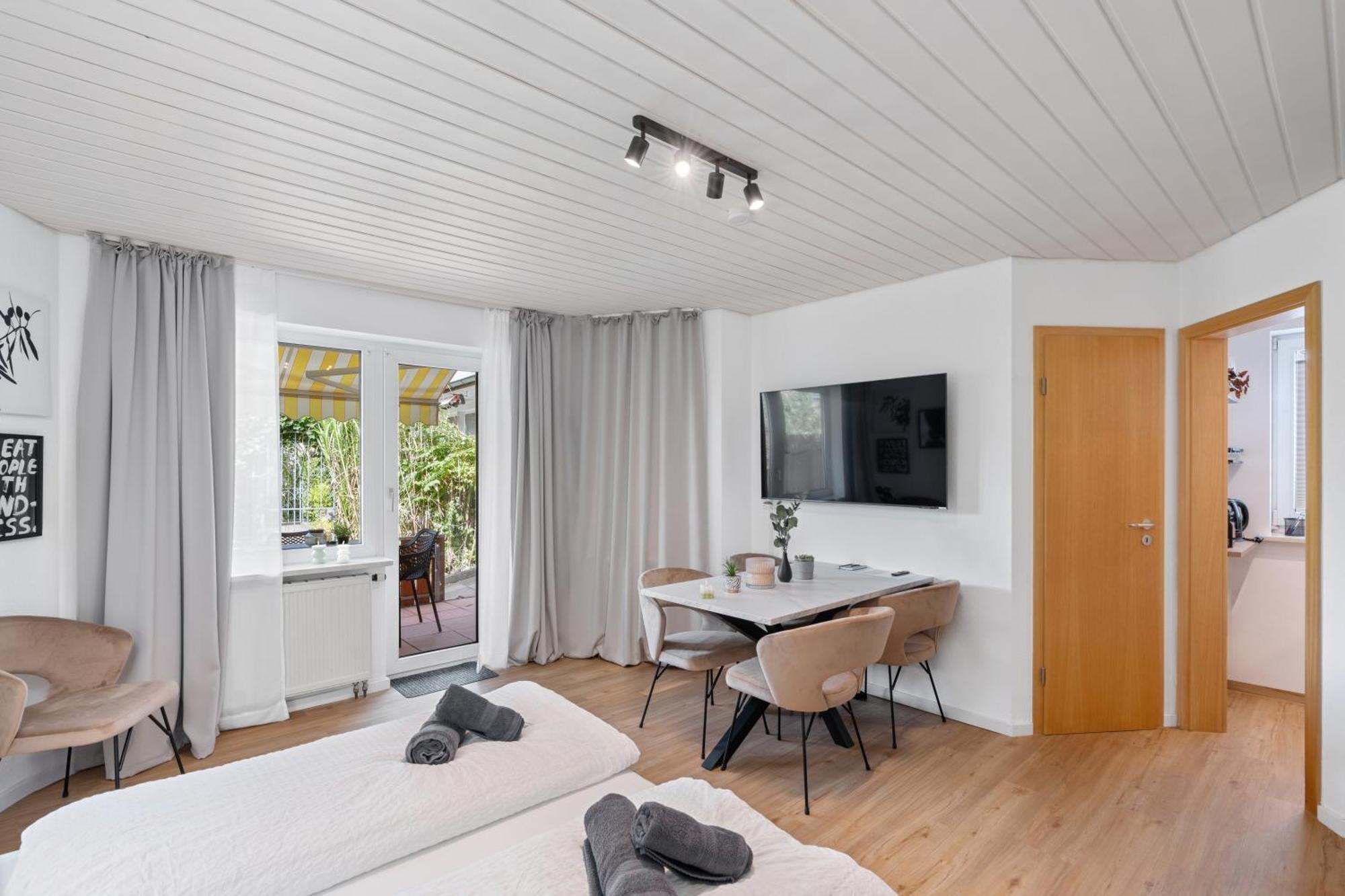 Anytime - Gaestehaus Am Weinberg In Ueberlingen Εξωτερικό φωτογραφία